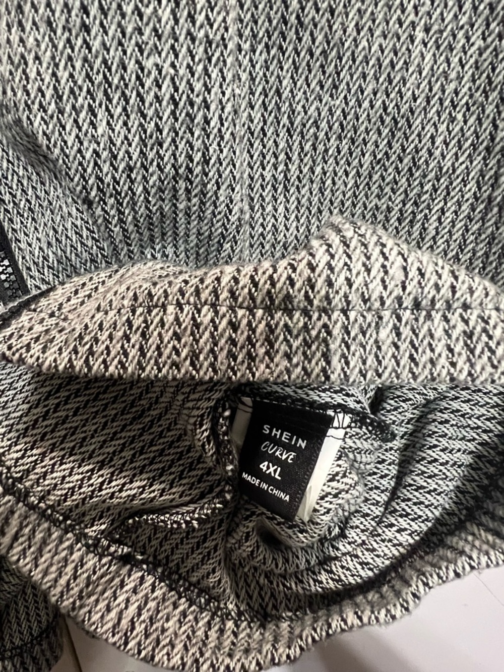 SHEIN Gray Ribbed Zipper Front Tunic - Picture 2 of 2